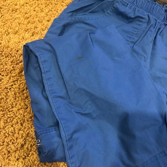 Cherokee blue scrub set - Picture 11 of 11